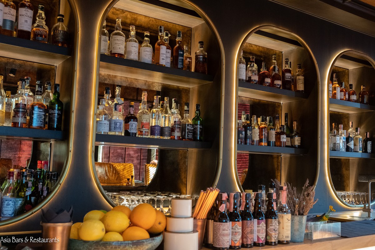 1900-Tal cocktailbar Bor&aring;s