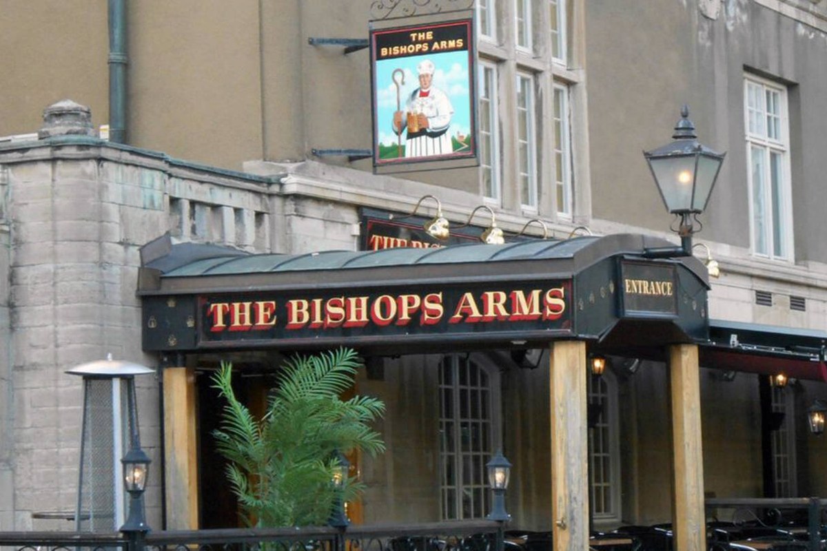The Bishop's Arms pub V&auml;ster&aring;s