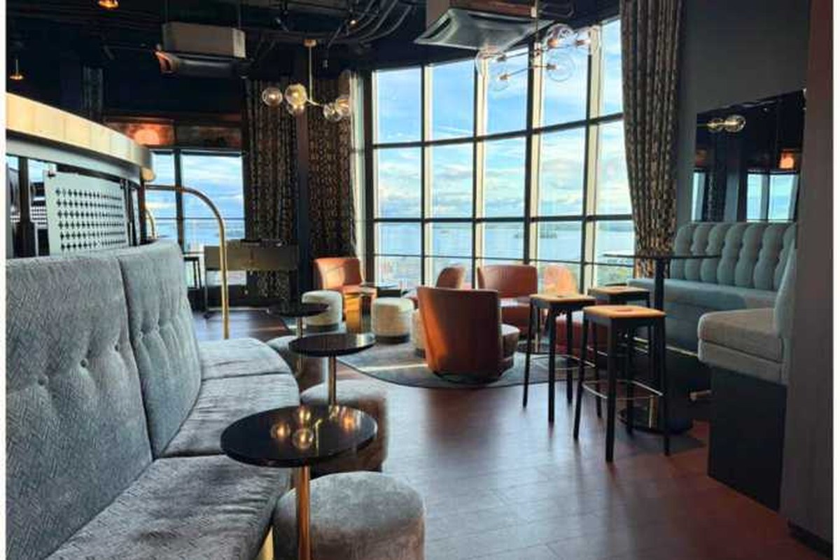 Sky Bar p&aring; Elite Stadshotellet V&auml;ster&aring;s