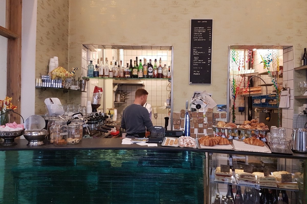 Bar Centro p&aring; Andra L&aring;nggatan i G&ouml;teborg